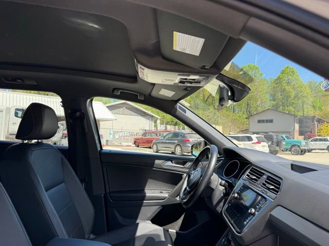 Used 2021 Volkswagen Tiguan SE R-Line AWD/4WD image 80