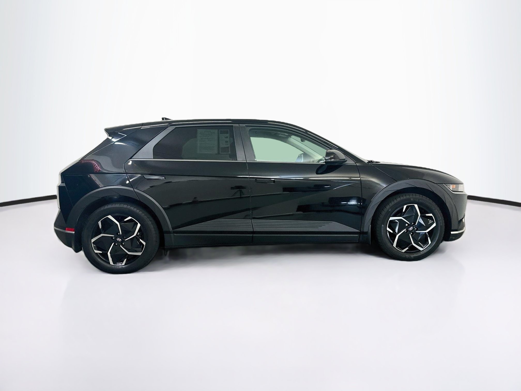 Used 2024 Hyundai Ioniq 5 SEL AWD/4WD image 10