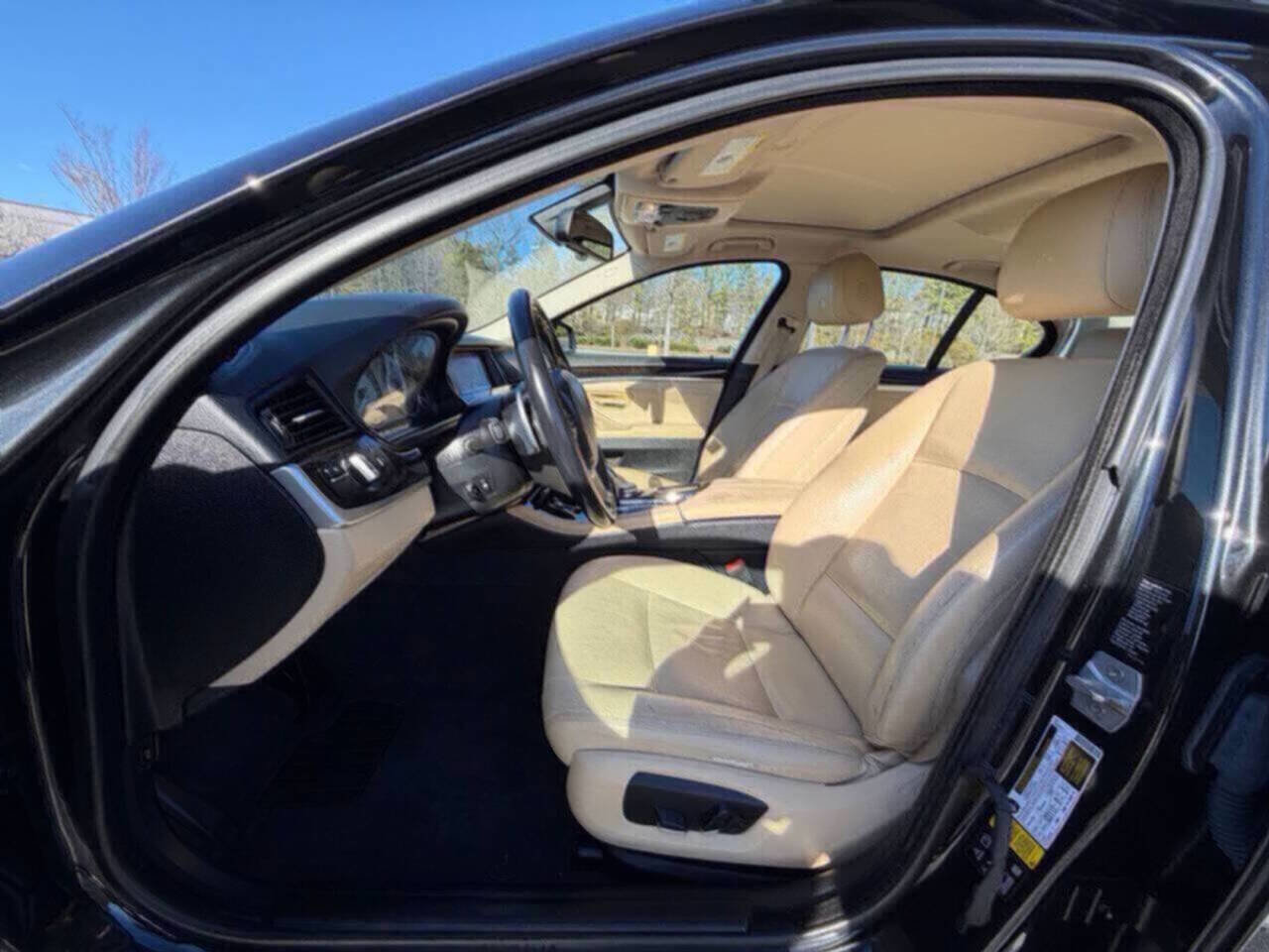 Used 2016 BMW 535i xDrive Sedan image 11