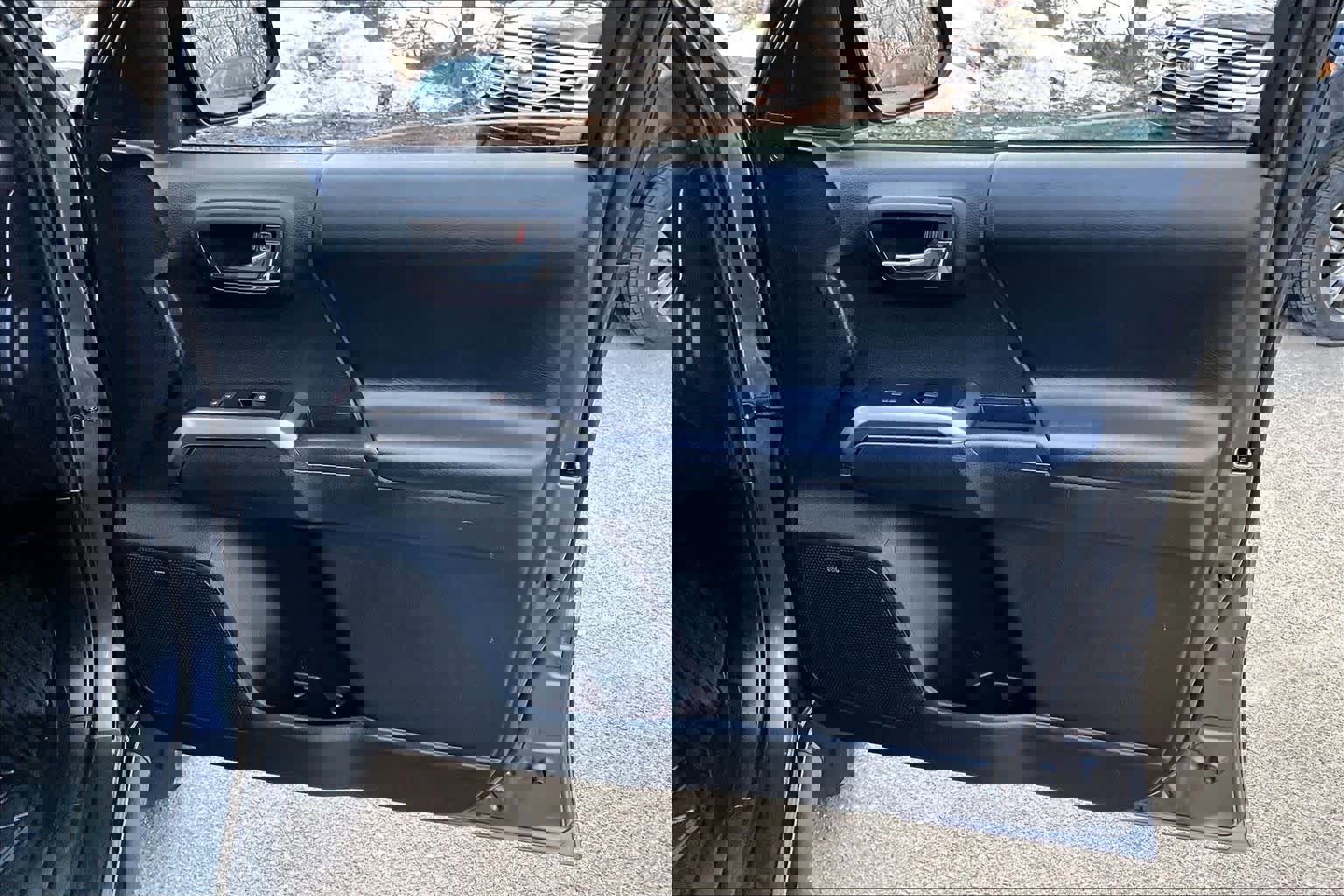 Used 2023 Toyota Tacoma Limited image 22