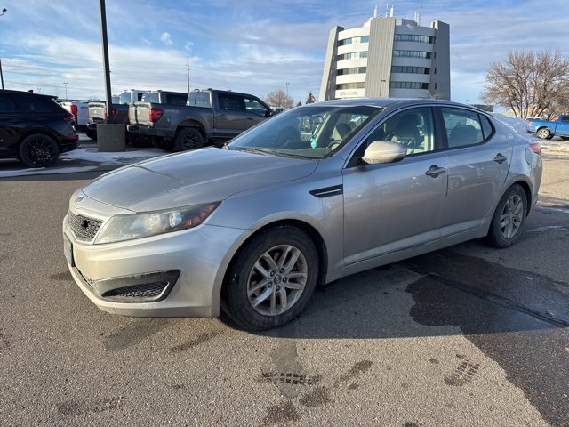 Used 2011 Kia Optima LX image 2