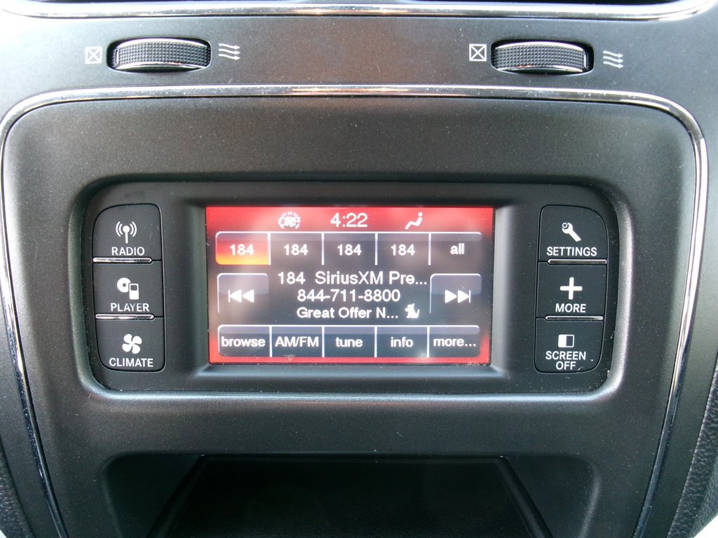 Used 2019 Dodge Journey SE w/ Connectivity Group FWD image 40
