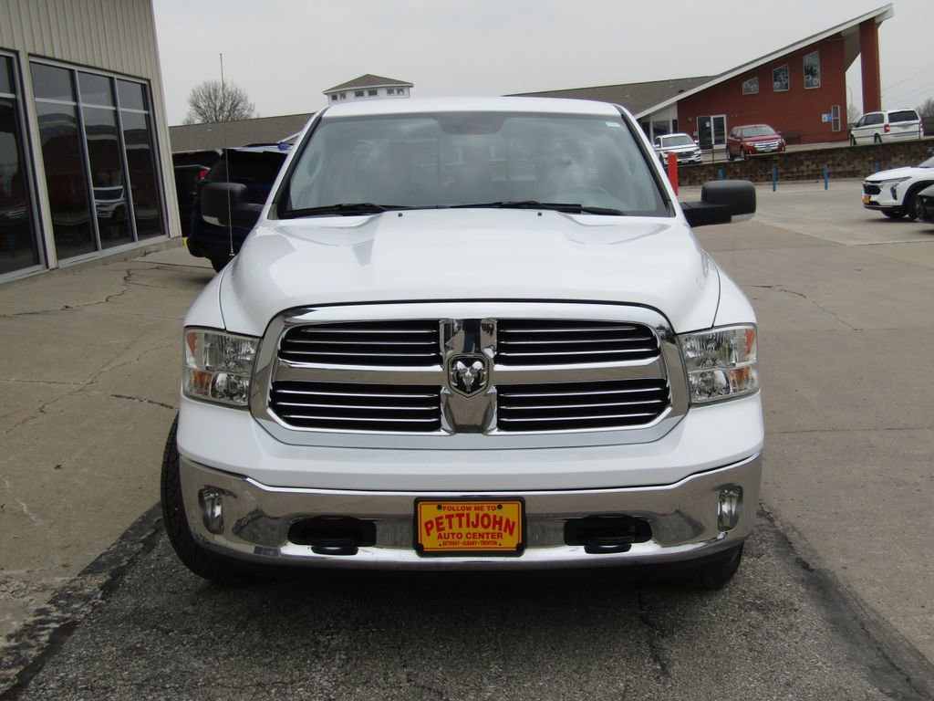 Used 2017 RAM 1500 Classic SLT w/ SLT Plus D￩cor Group image 13