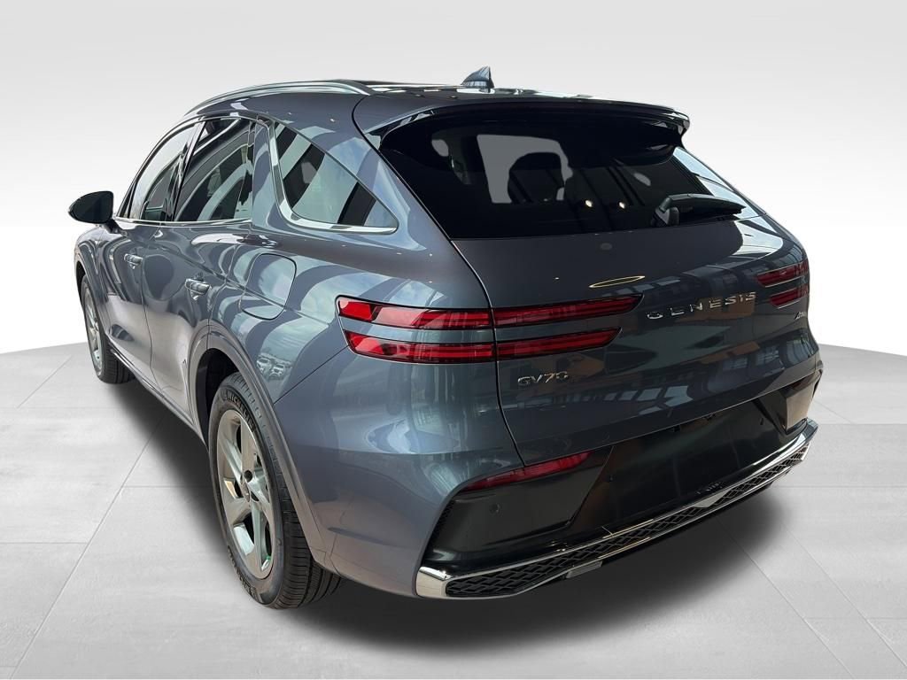 Certified 2026 Genesis GV70 2.5T Select image 15