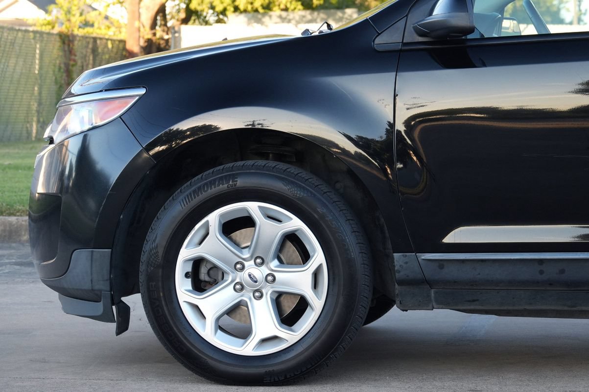 Used 2011 Ford Edge SEL w/ 202A Rapid Spec Order Code FWD image 23