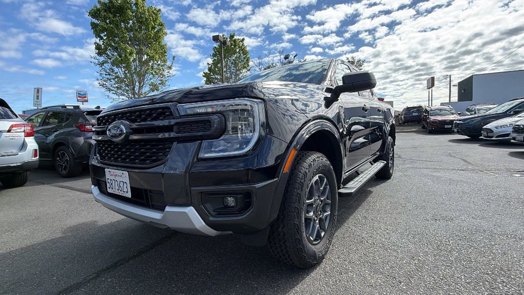 Used 2024 Ford Ranger XLT w/ FX4 Off-Road Package AWD/4WD image 9