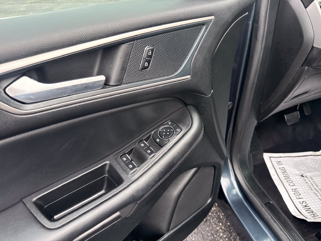 Used 2024 Ford Edge SEL w/ Convenience Package AWD/4WD image 28