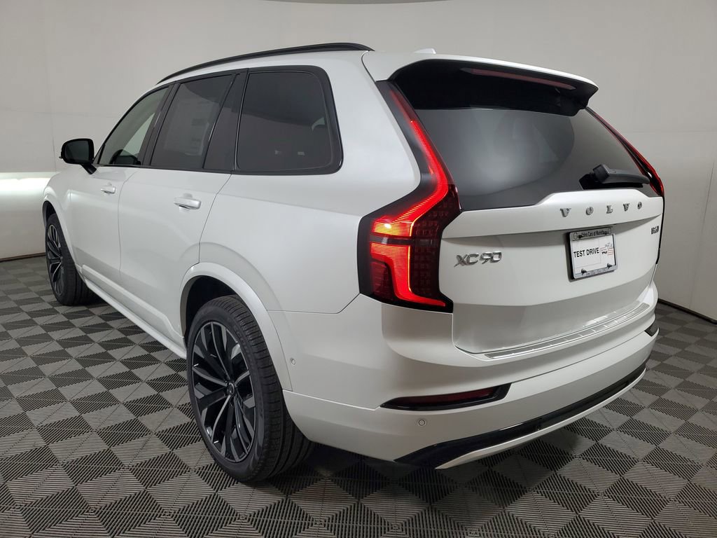 New 2026 Volvo XC90 B6 Ultra w/ Protection Package image 4