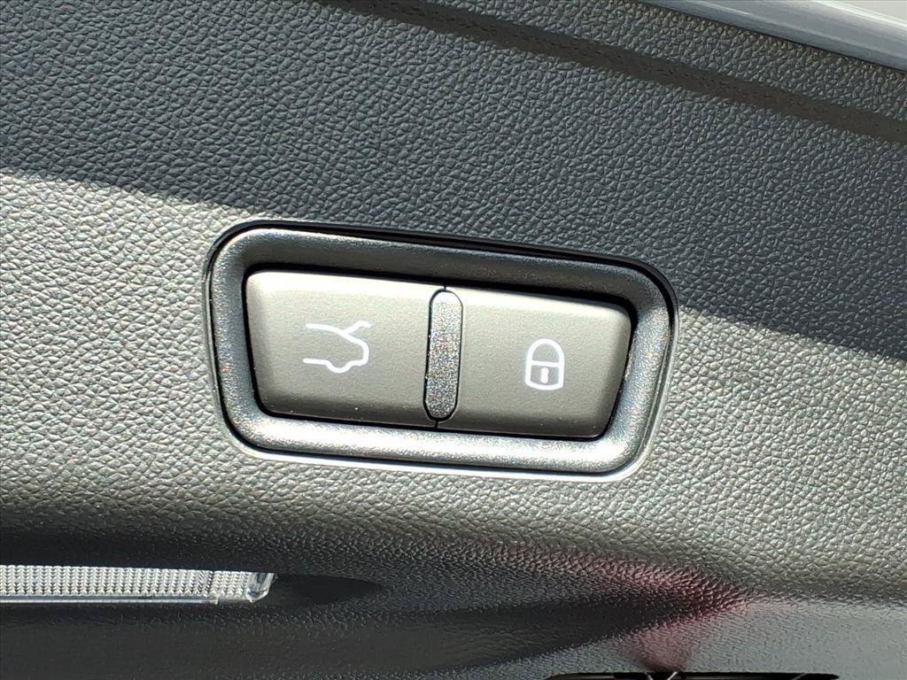 New 2026 Maserati Grecale Modena AWD/4WD image 21