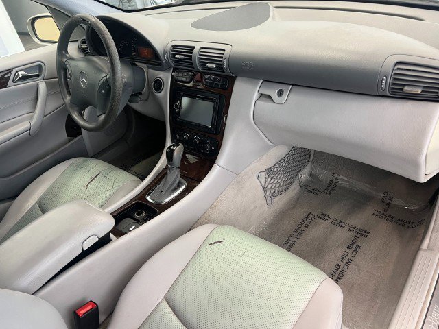 Used 2004 Mercedes-Benz C 240 Sedan image 16