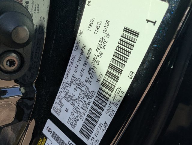 Used 2024 Toyota Tundra Platinum AWD/4WD image 39