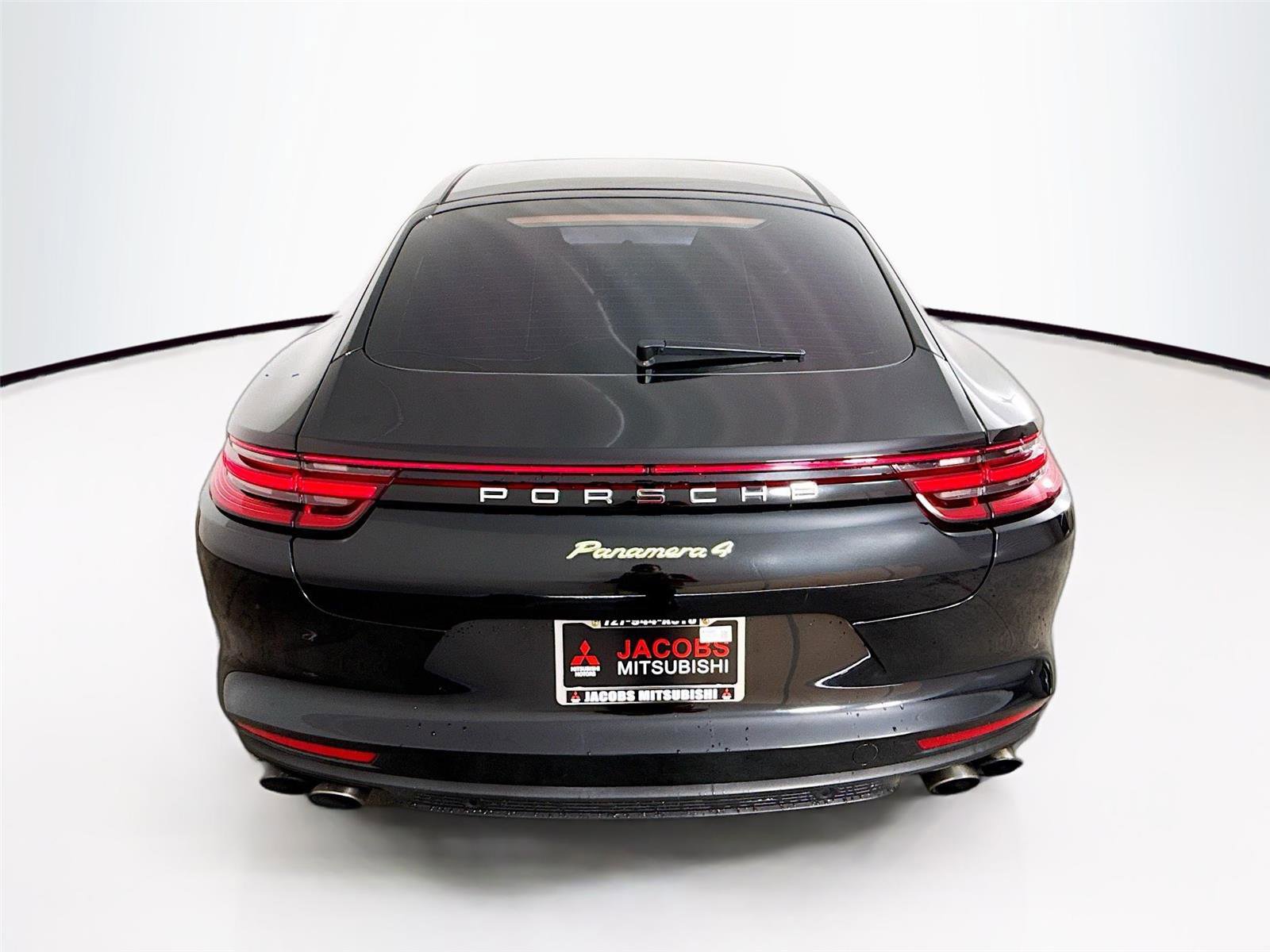 Used 2019 Porsche Panamera 4 w/ Premium Package image 10