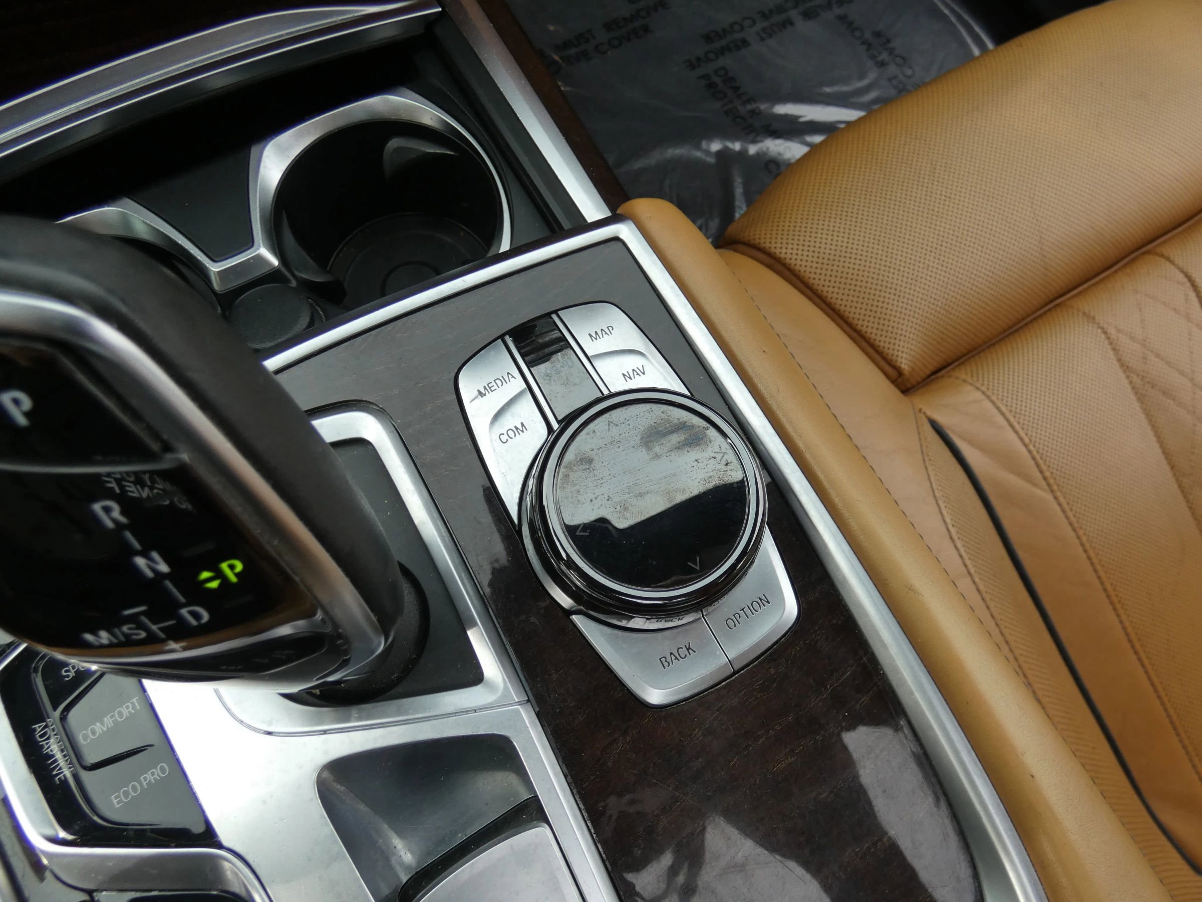 Used 2016 BMW 750i xDrive image 63