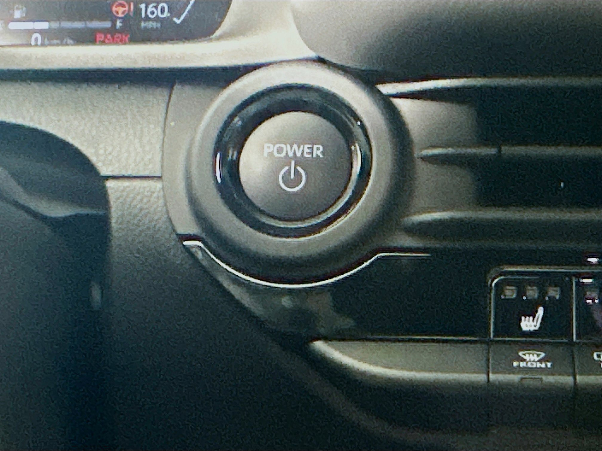 Used 2025 Toyota Crown Signia w/ Advanced Technology Package image 17