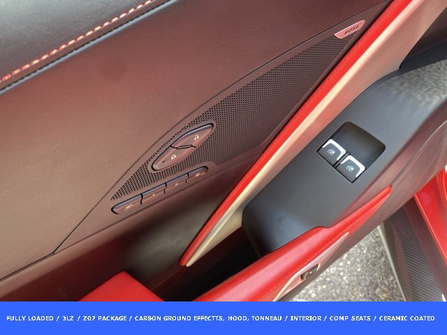 Used 2016 Chevrolet Corvette Z06 w/ 3LZ Preferred Equipment Group image 18