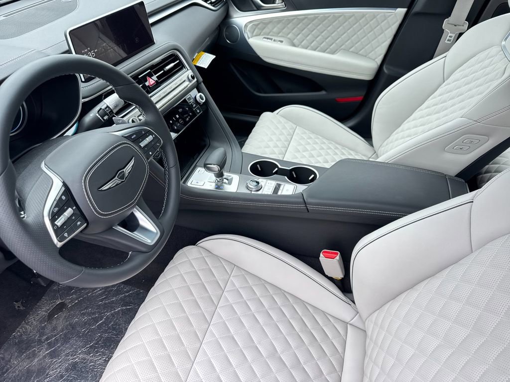 New 2025 Genesis G70 3.3T Advanced w/ Sport Prestige Package image 10