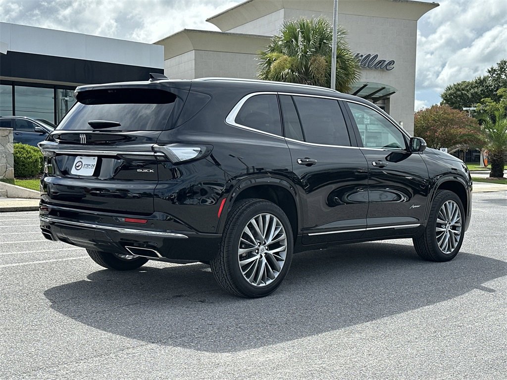 New 2026 Buick Enclave Avenir w/ Super Cruise Package image 8