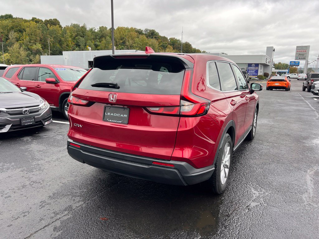 Used 2025 Honda CR-V EX image 5