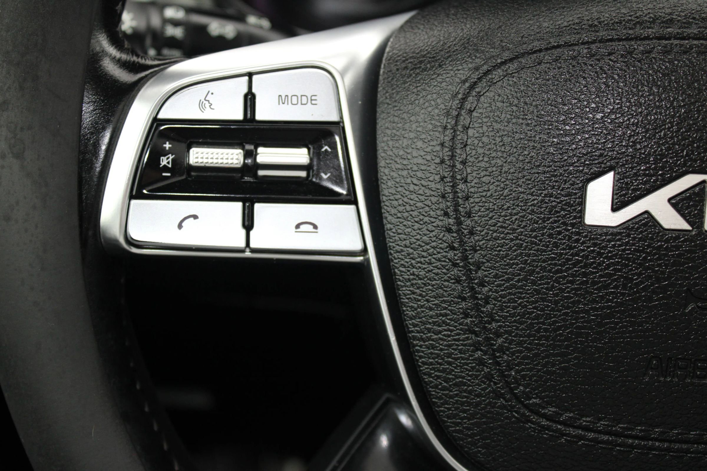 Used 2022 Kia Telluride S image 20