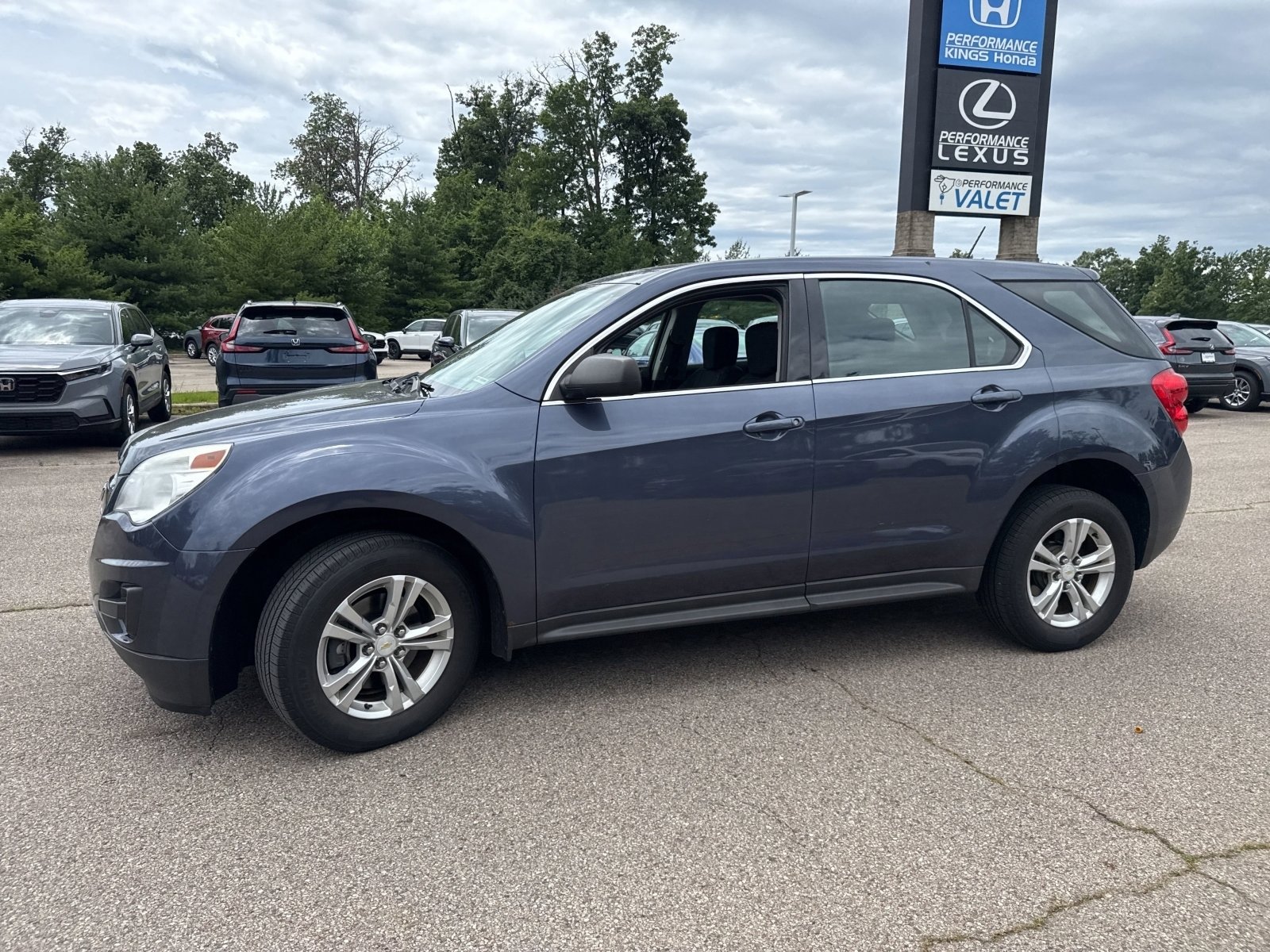 Used 2014 Chevrolet Equinox LS FWD image 9