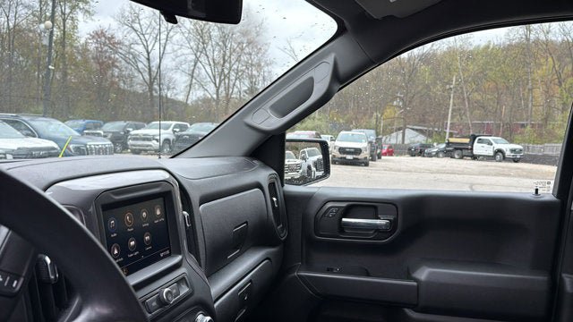 Used 2021 GMC Sierra 1500 4x4 Crew Cab w/ Sierra Value Package image 21