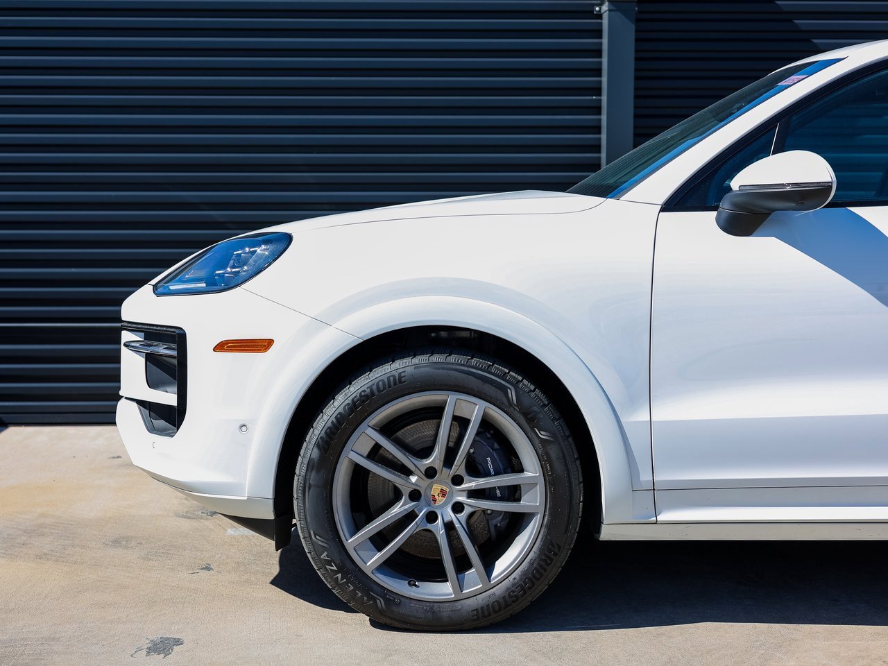 Certified 2025 Porsche Cayenne image 11