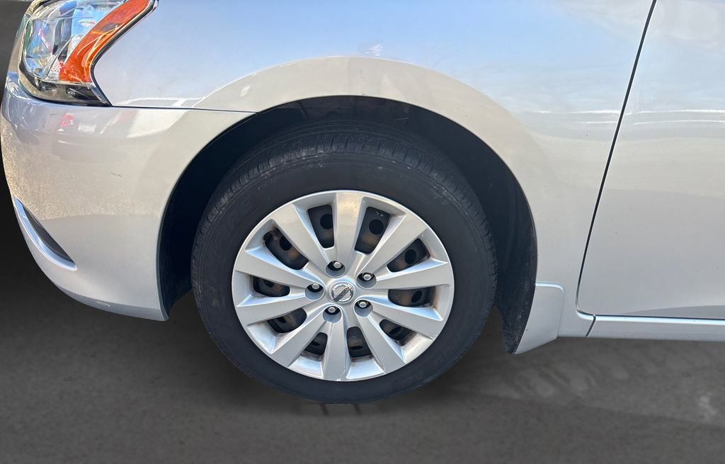 Used 2014 Nissan Sentra SV image 12