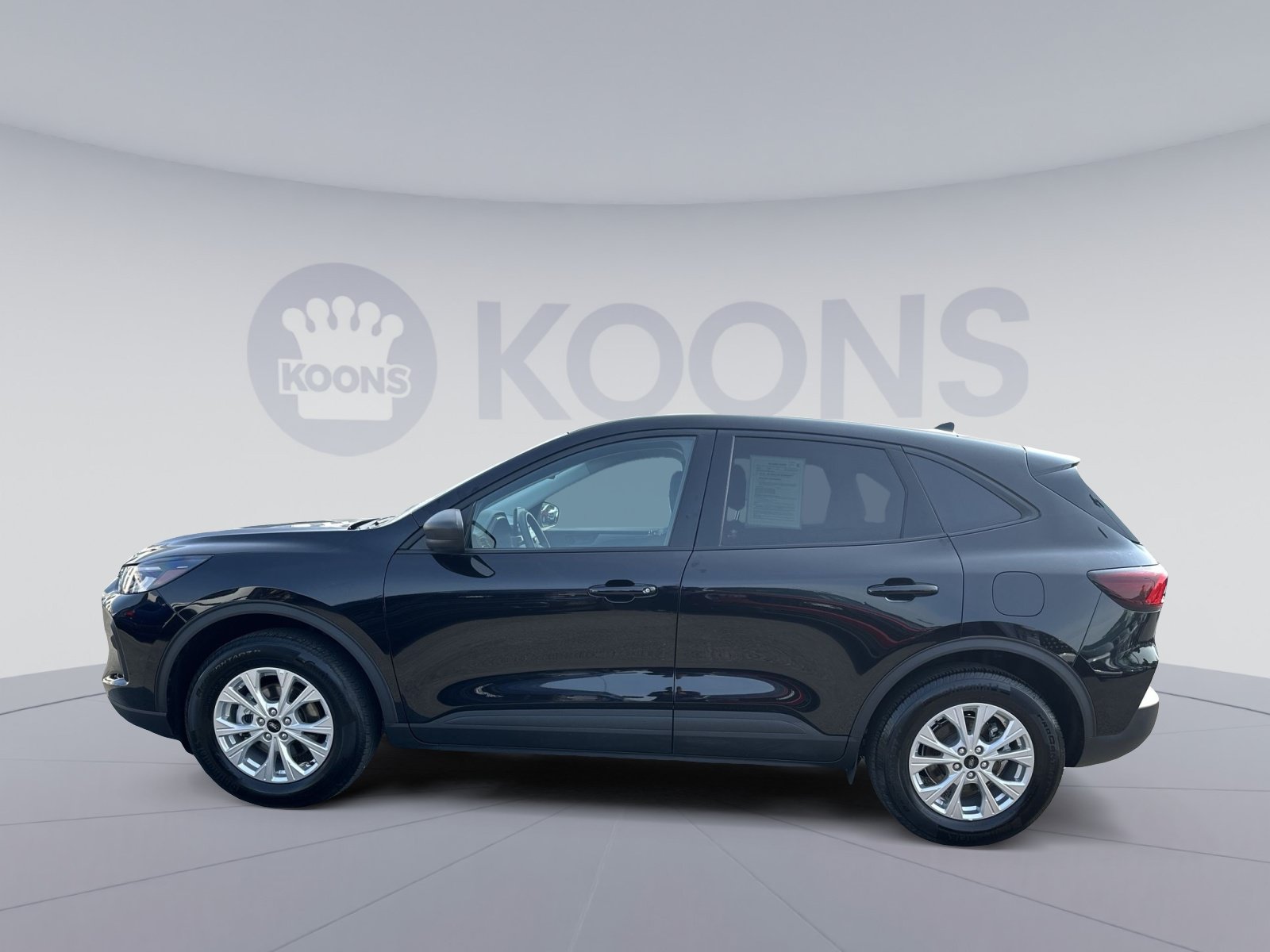 Certified 2025 Ford Escape Active AWD/4WD image 7