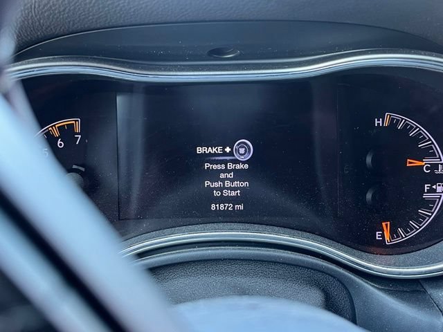 Used 2018 Jeep Grand Cherokee Limited w/ Trailer Tow Group IV AWD/4WD image 3