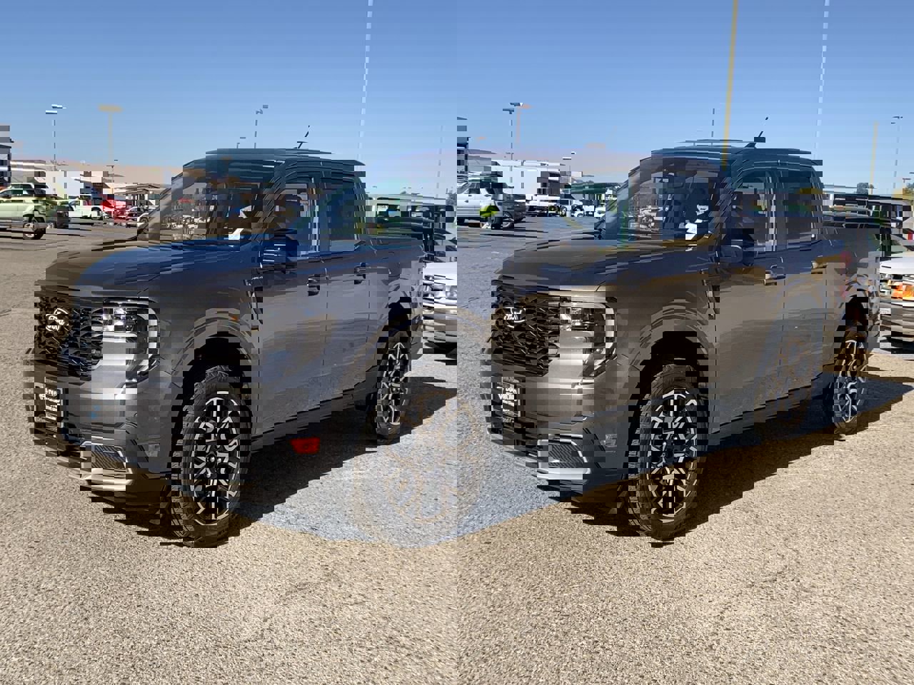 New 2025 Ford Maverick Lariat w/ 4K Tow Package image 4