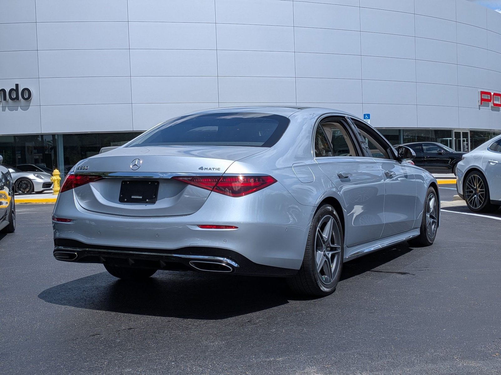 Used 2022 Mercedes-Benz S 580 4MATIC Sedan image 9