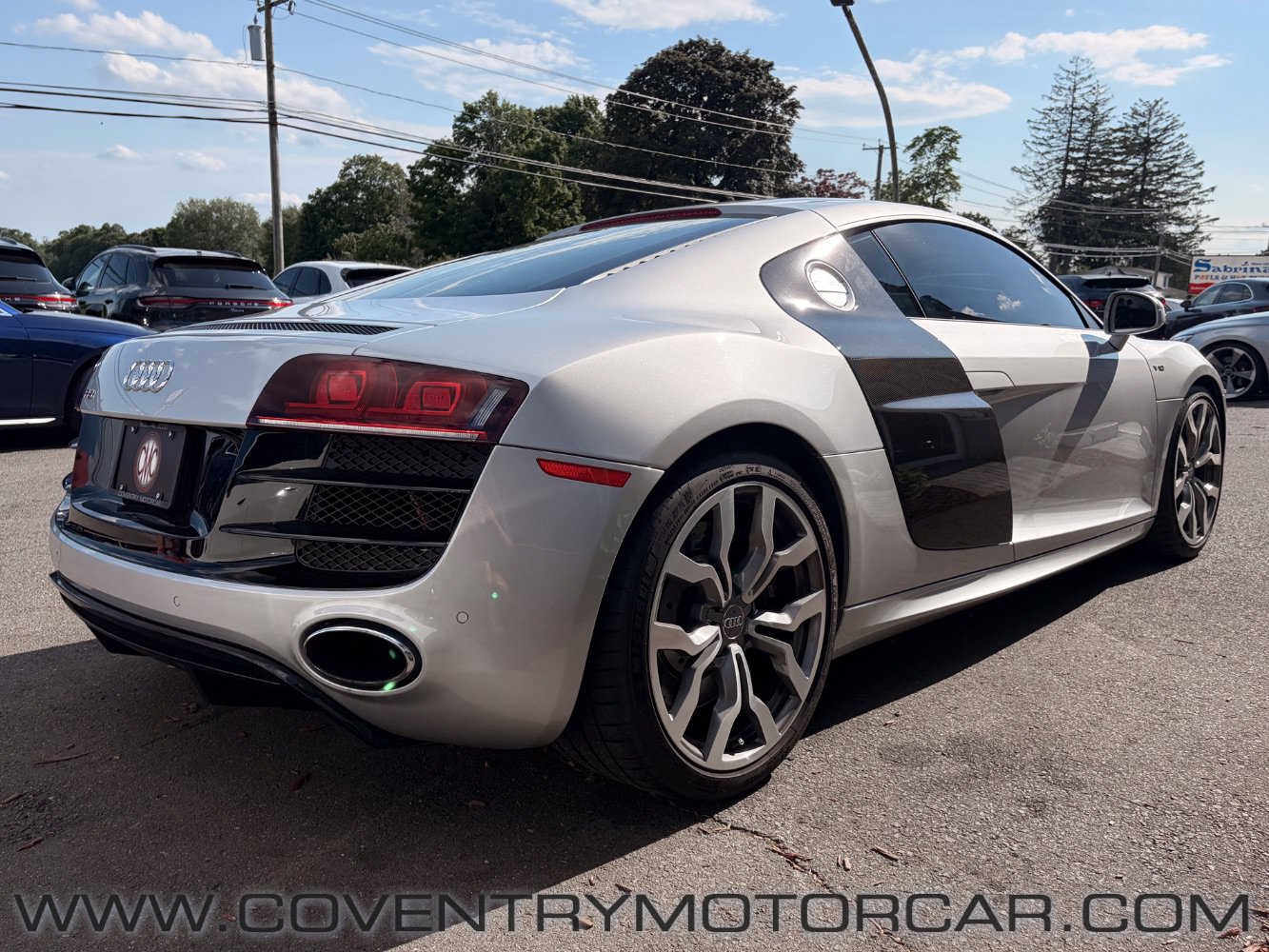 Used 2010 Audi R8 V10 AWD/4WD image 5