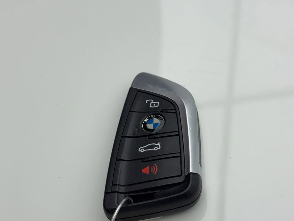 Used 2025 BMW 330i Sedan image 65