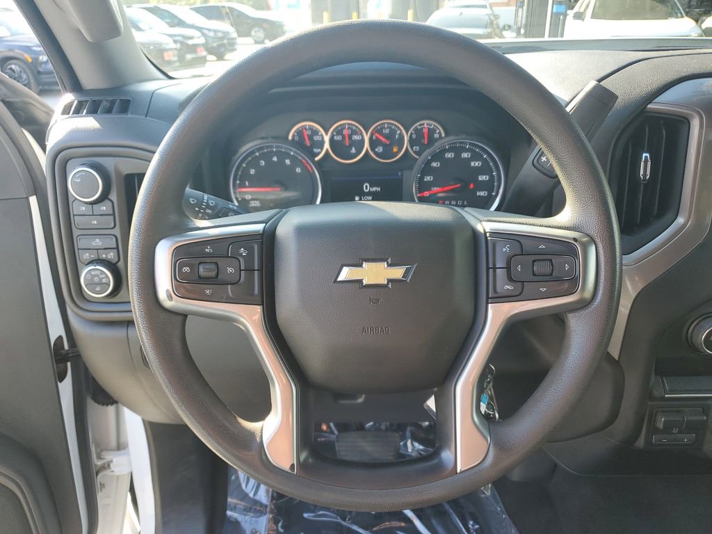 Used 2023 Chevrolet Silverado 2500 Custom w/ Custom Value Package image 26