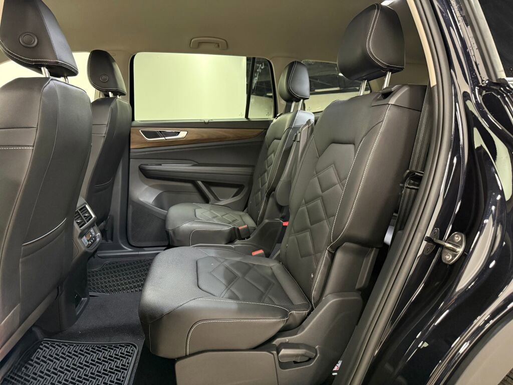 New 2026 Volkswagen Atlas SE image 18