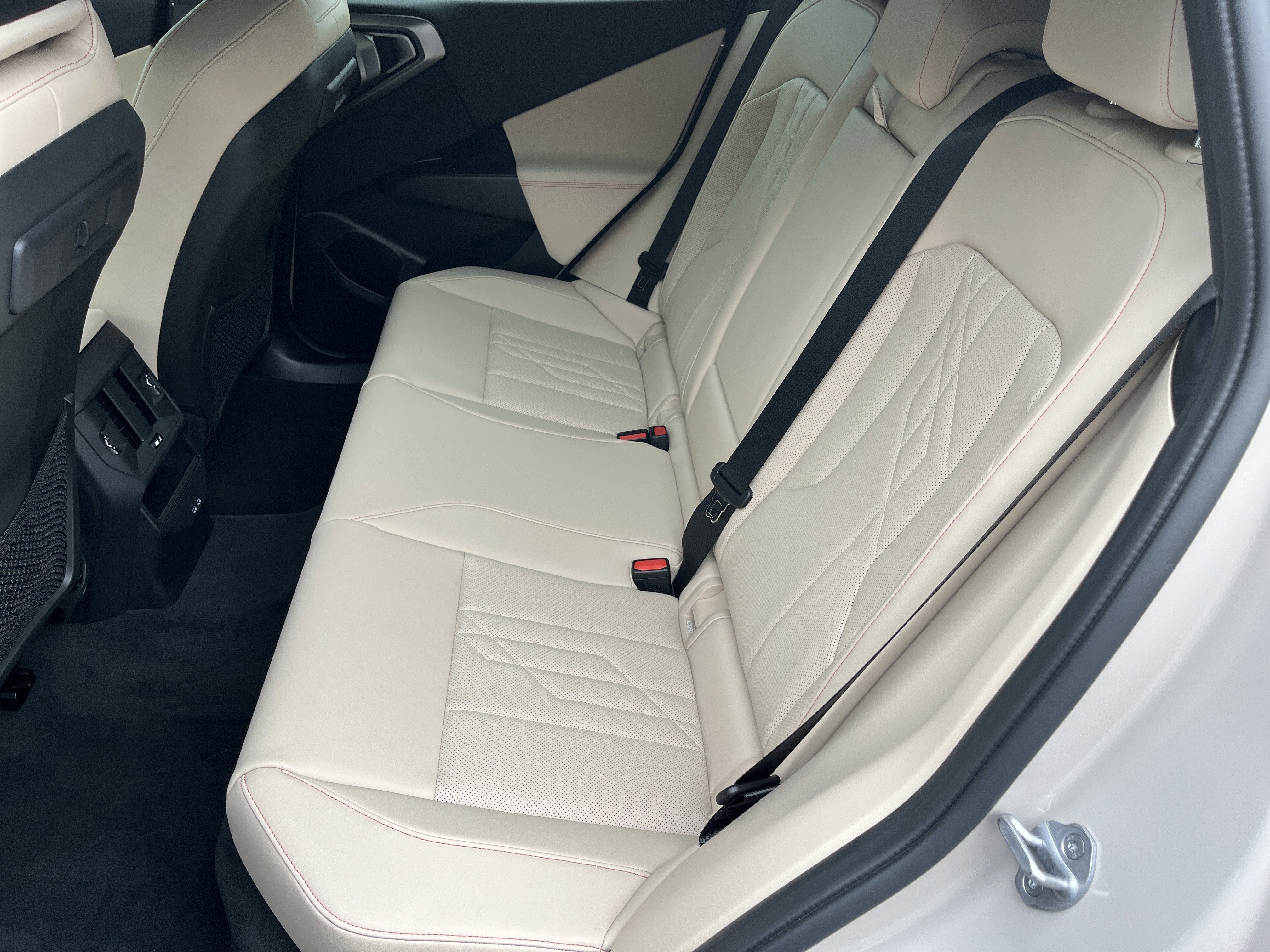 New 2026 BMW X3 xDrive30 w/ Convenience Package image 18