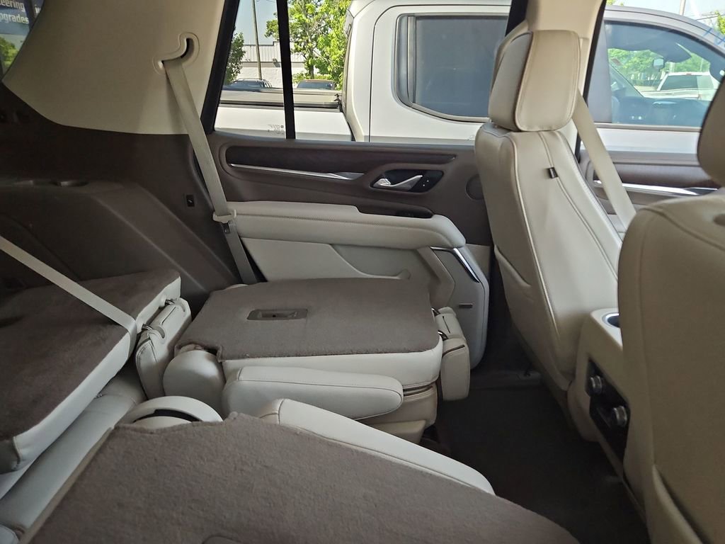 Used 2021 GMC Yukon Denali w/ Denali Premium Package RWD image 10