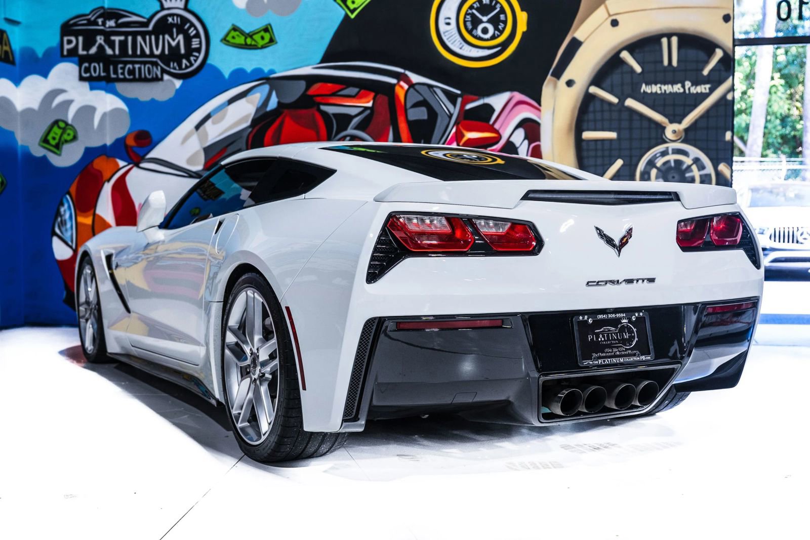 Used 2019 Chevrolet Corvette Stingray Coupe w/ 1LT image 5