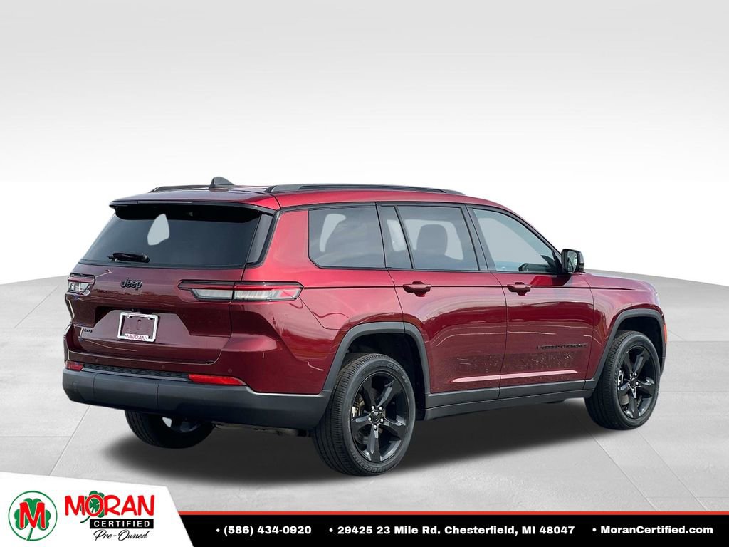 Used 2023 Jeep Grand Cherokee L Laredo AWD/4WD image 5