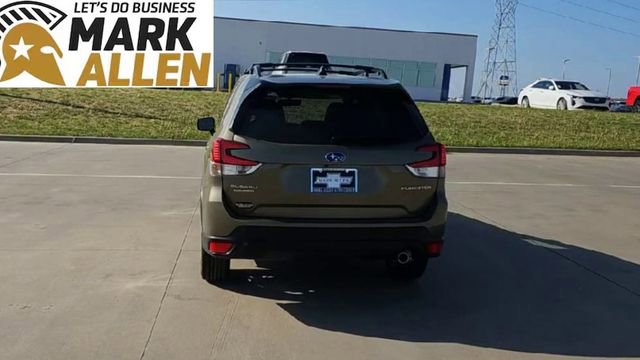 Used 2024 Subaru Forester Limited image 7