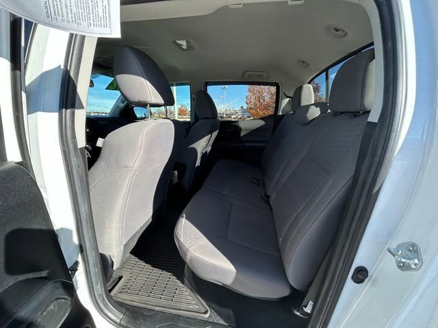 Used 2022 Toyota Tacoma SR image 32