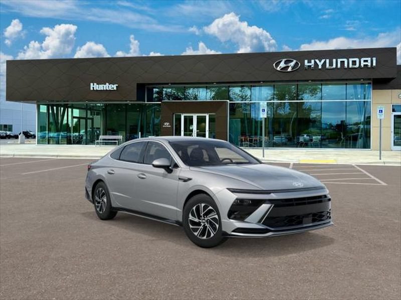 New 2026 Hyundai Sonata Blue FWD image 2