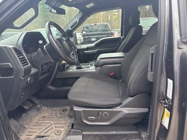 Used 2017 Ford F150 XLT w/ Equipment Group 302A Luxury AWD/4WD image 11