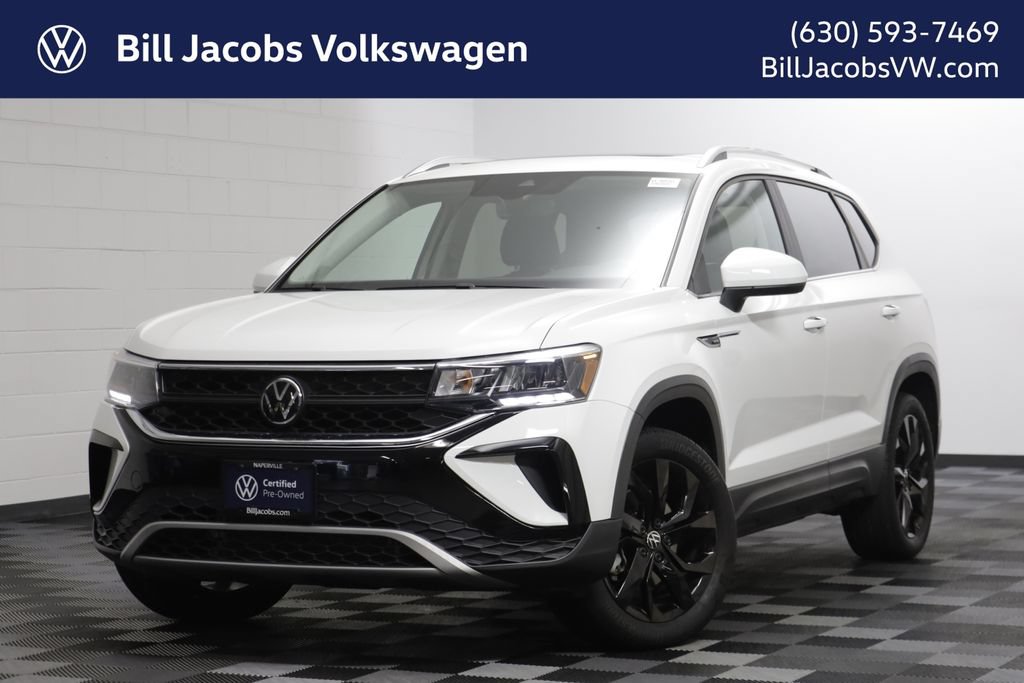 Used 2023 Volkswagen Taos SE w/ Panoramic Sunroof Package