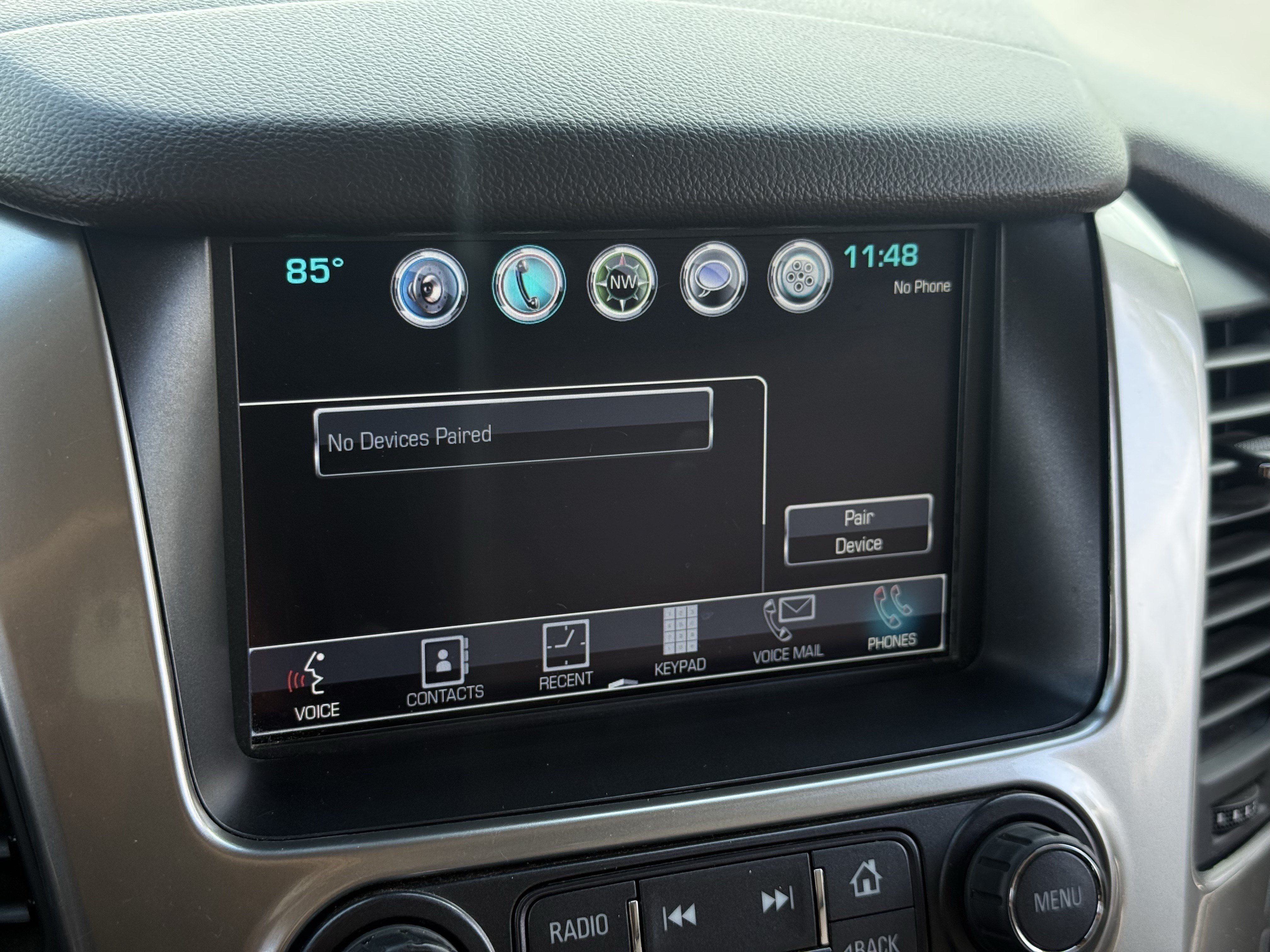 Used 2016 Chevrolet Suburban LTZ RWD image 25