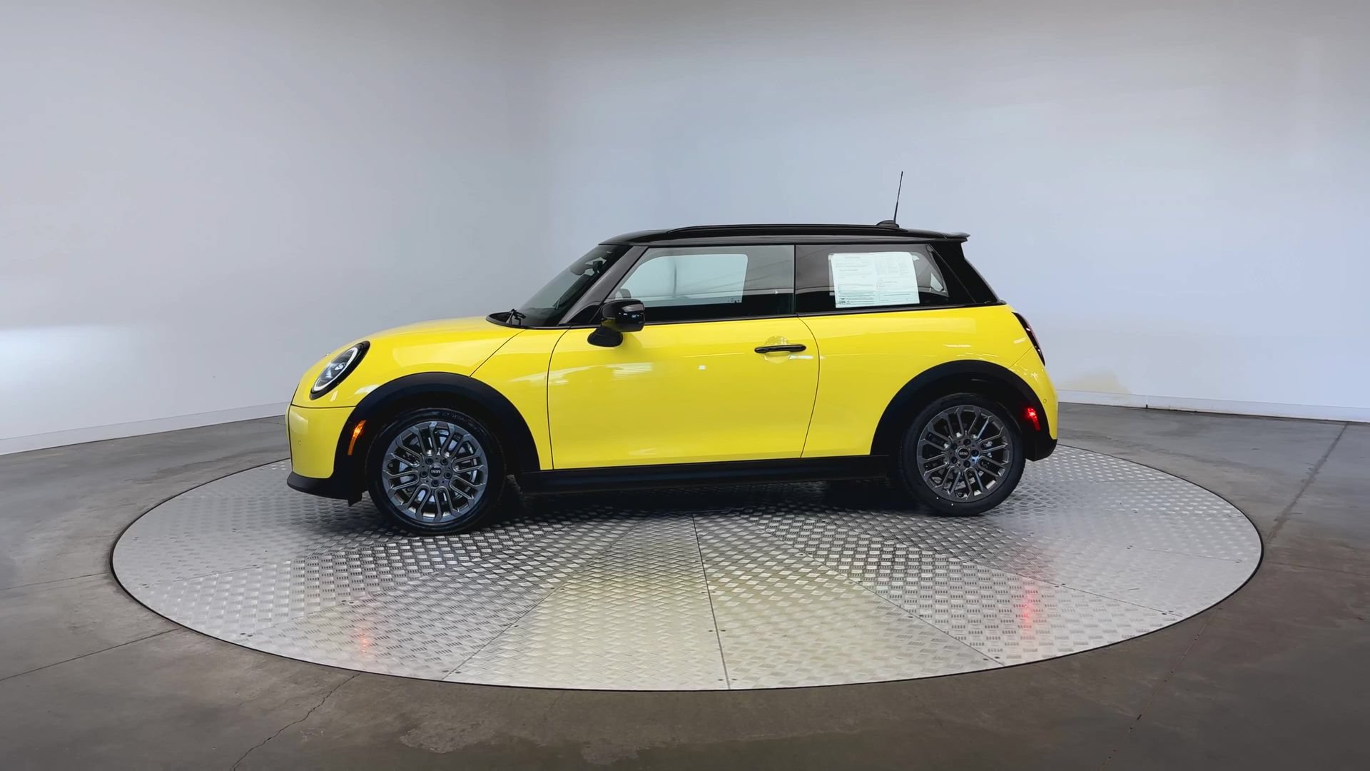 Used 2026 MINI Cooper S FWD image 5