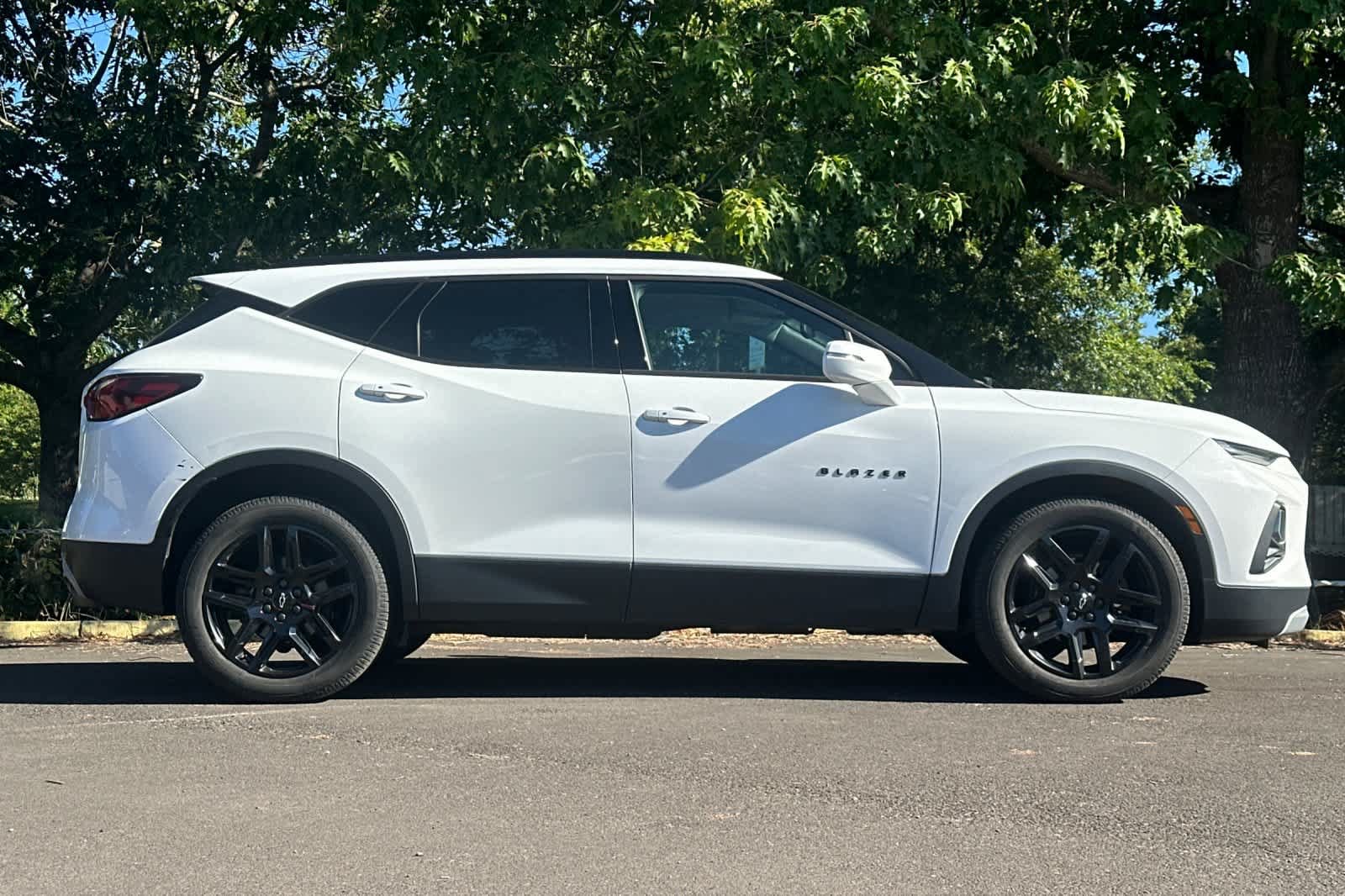 Used 2019 Chevrolet Blazer LT AWD/4WD image 8