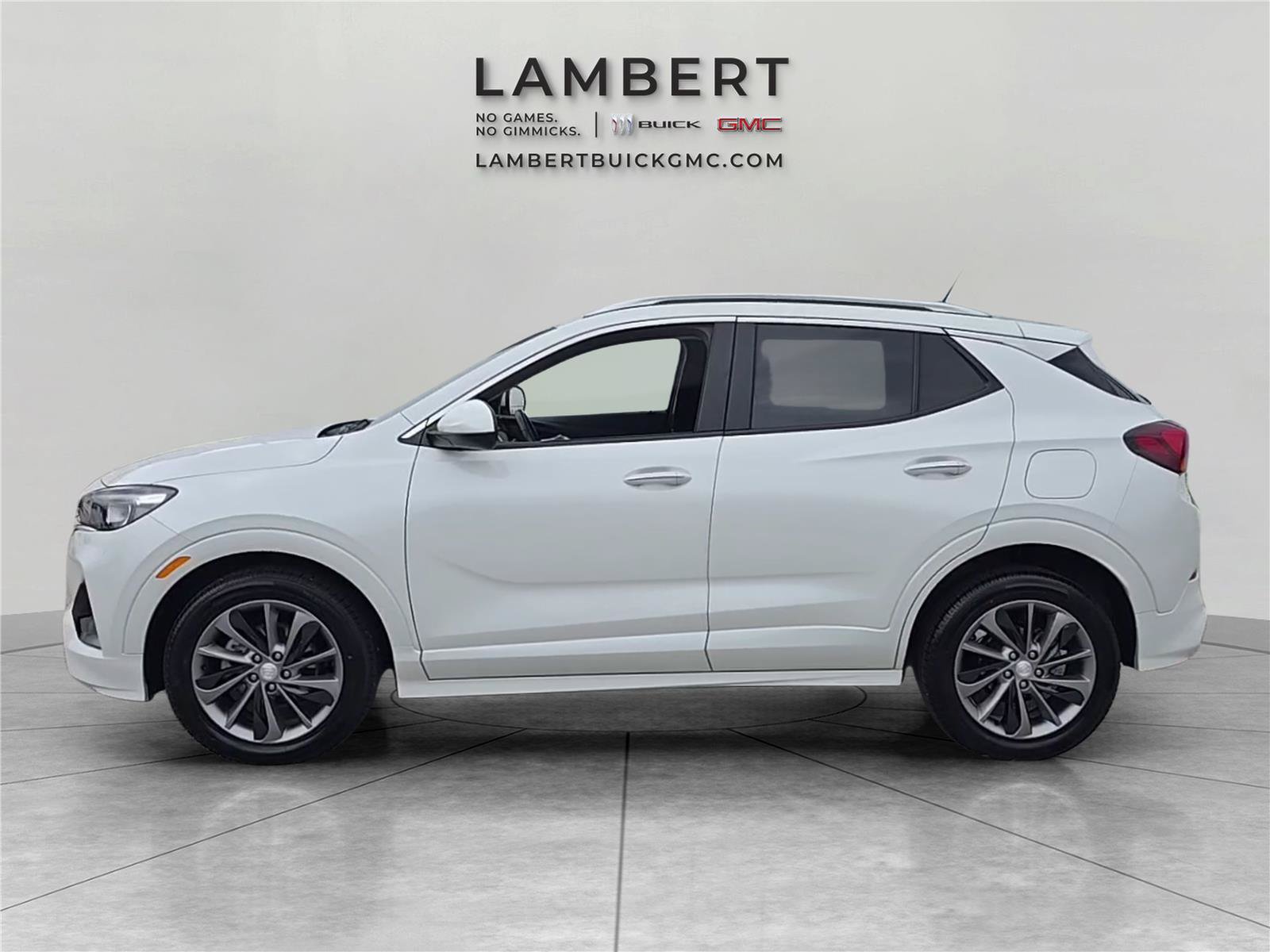 Used 2023 Buick Encore GX Select w/ Sport Touring Package FWD image 8