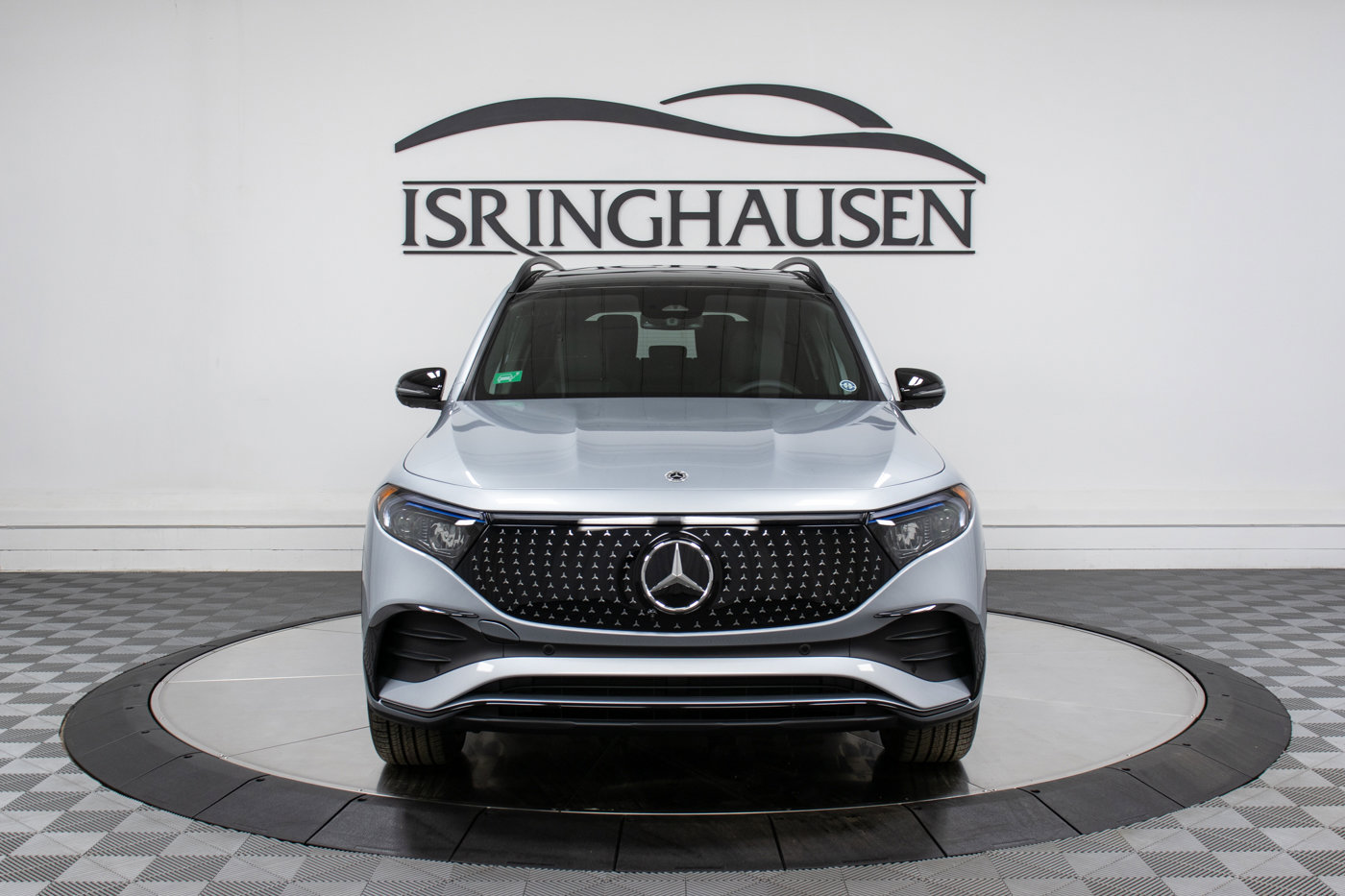 New 2024 Mercedes-Benz EQB 300 4MATIC image 2