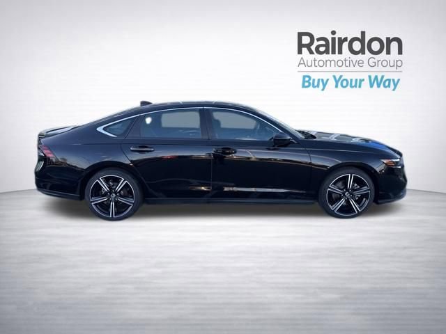 Used 2023 Honda Accord Sport image 9
